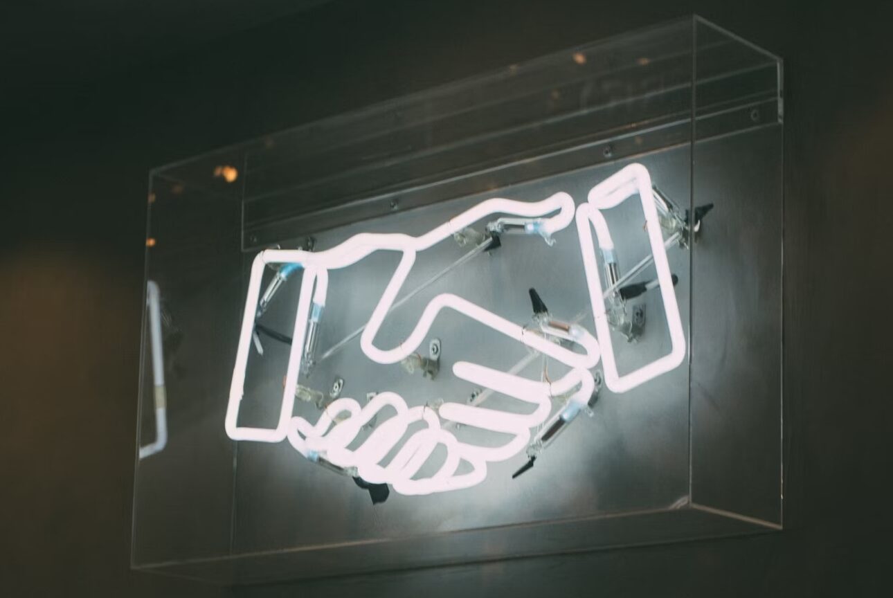 Photo by charlesdeluvio on Unsplash
